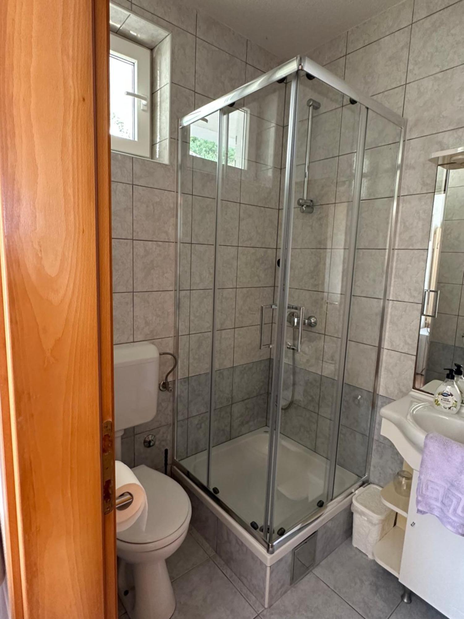 Pension Maric Rooms Brist Kültér fotó