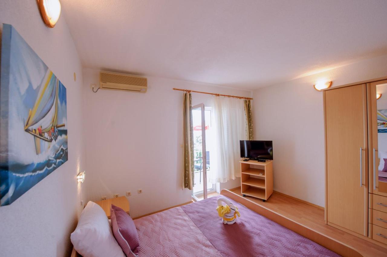 Pension Maric Rooms Brist Kültér fotó
