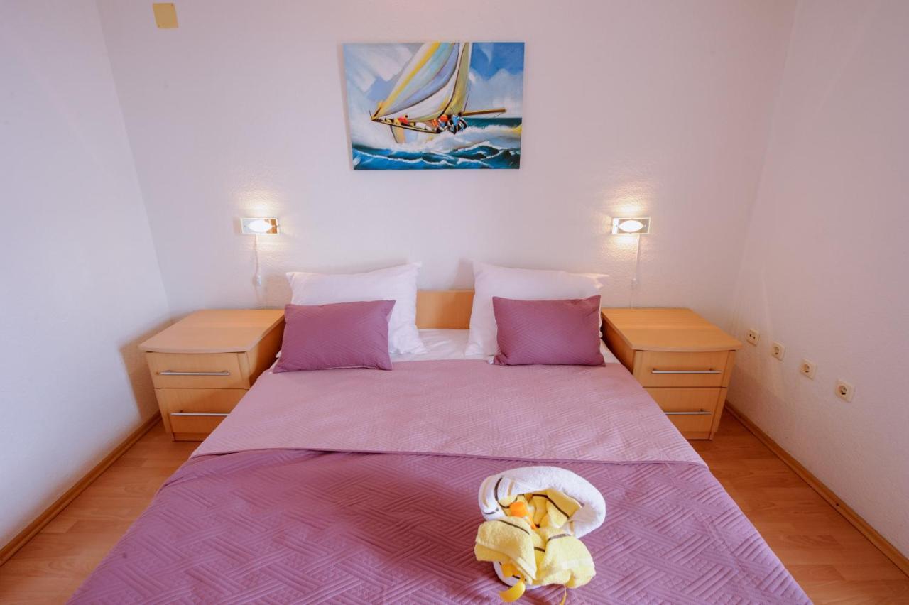 Pension Maric Rooms Brist Kültér fotó